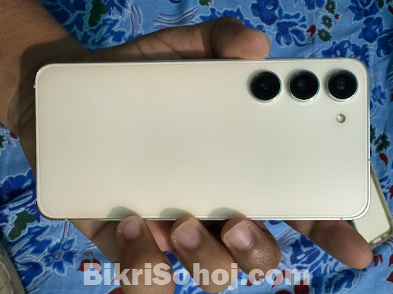 Samsung s23
